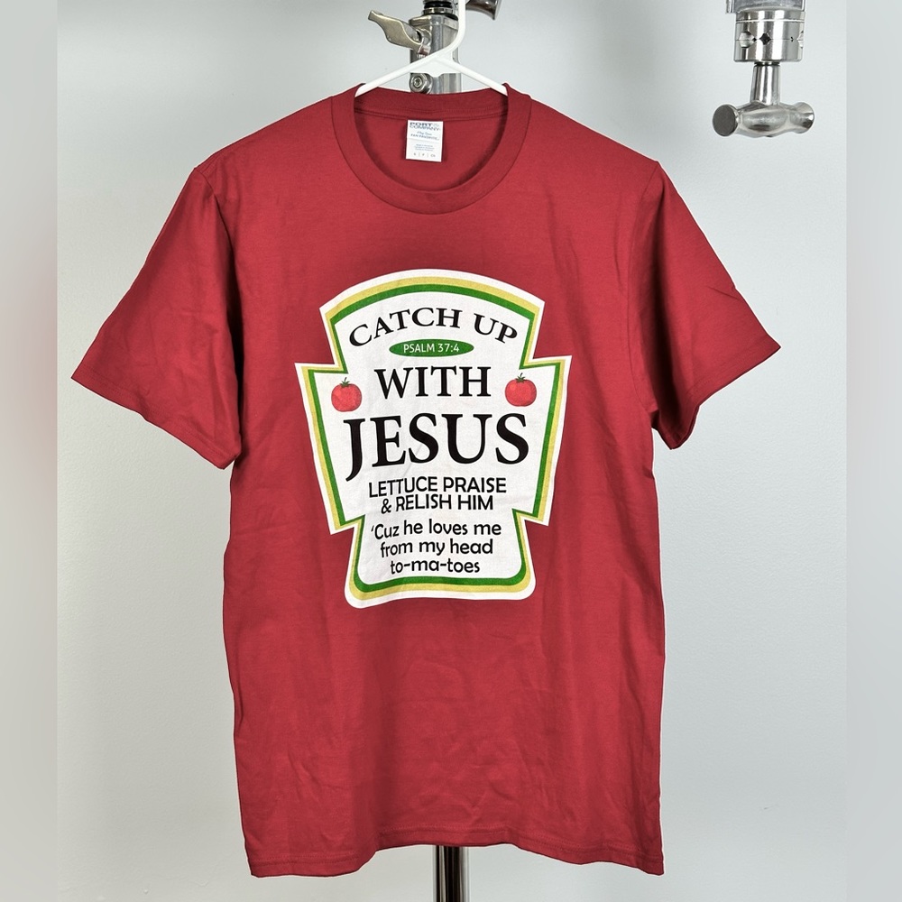 CATCH UP T•Shirt 🍅